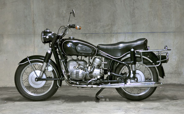 Ma première moto... R50 de 1959... après restauration....