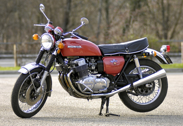 Ma seconde Honda 750 Four avant restauration...