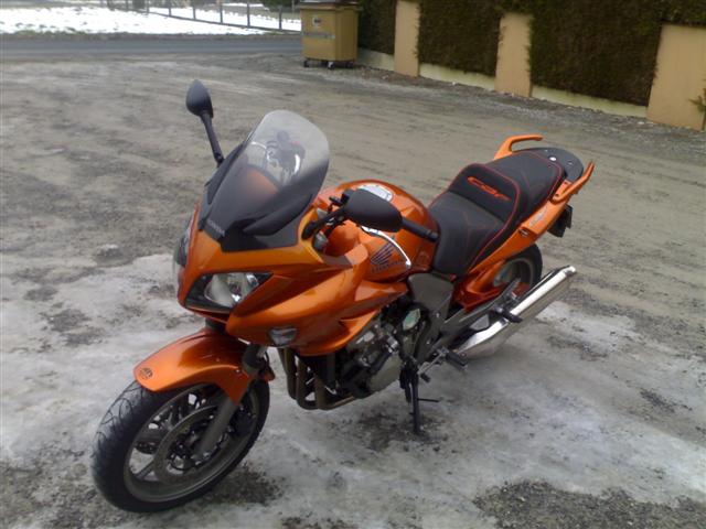 Photo001 (Small).jpg