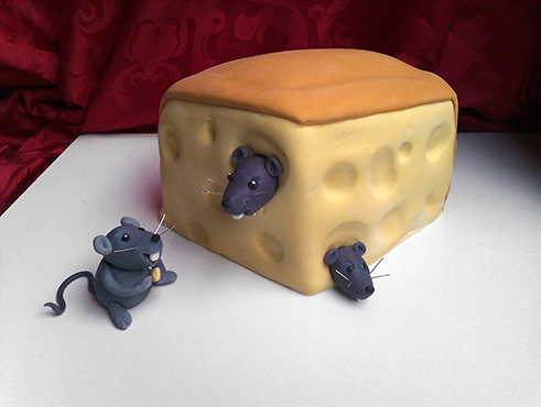 gateau-anniversaire-gruyere-souris-toulouse (1).jpg